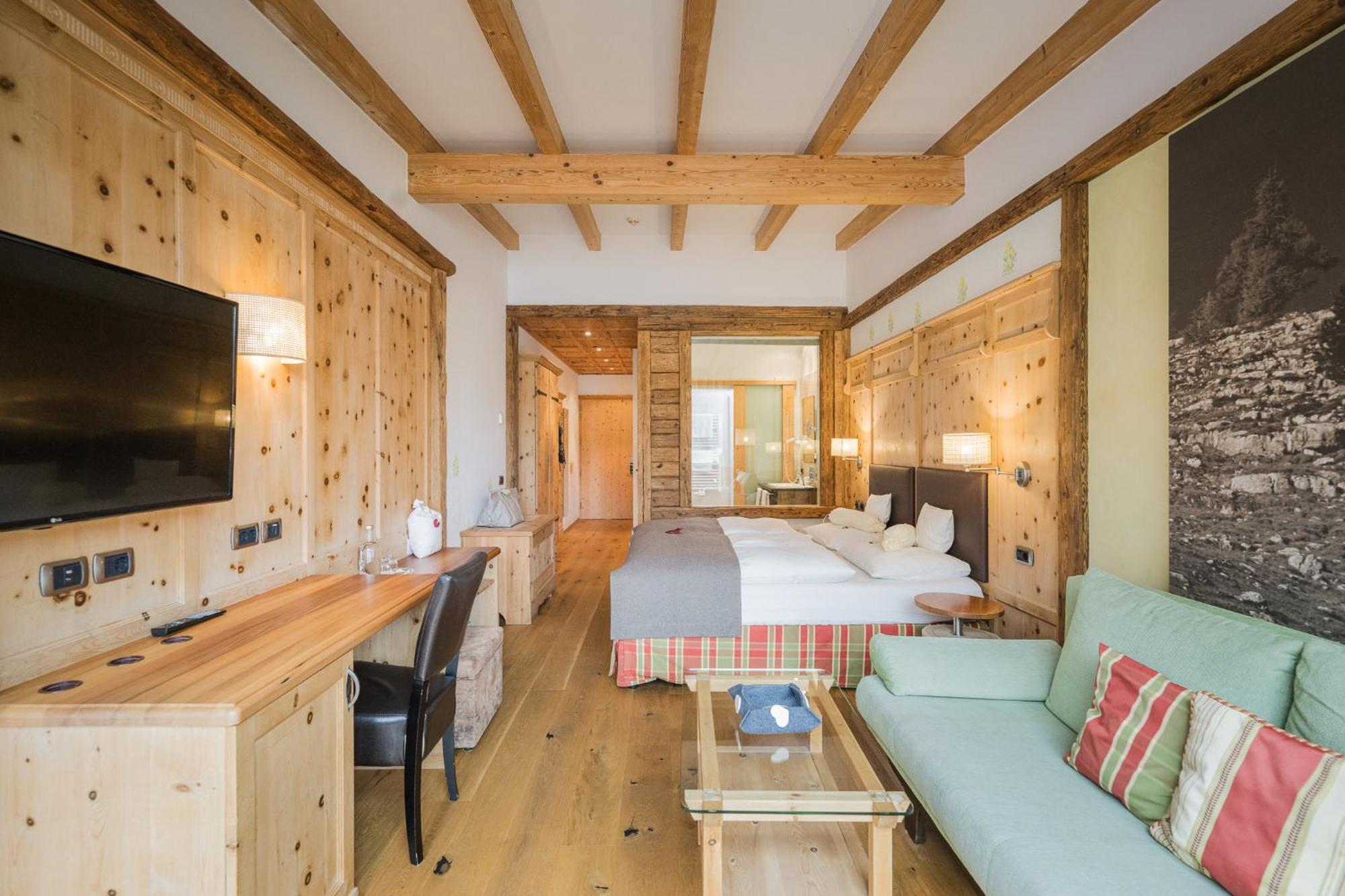 Alpenwellnesshotel St. Veit Sexten Extérieur photo