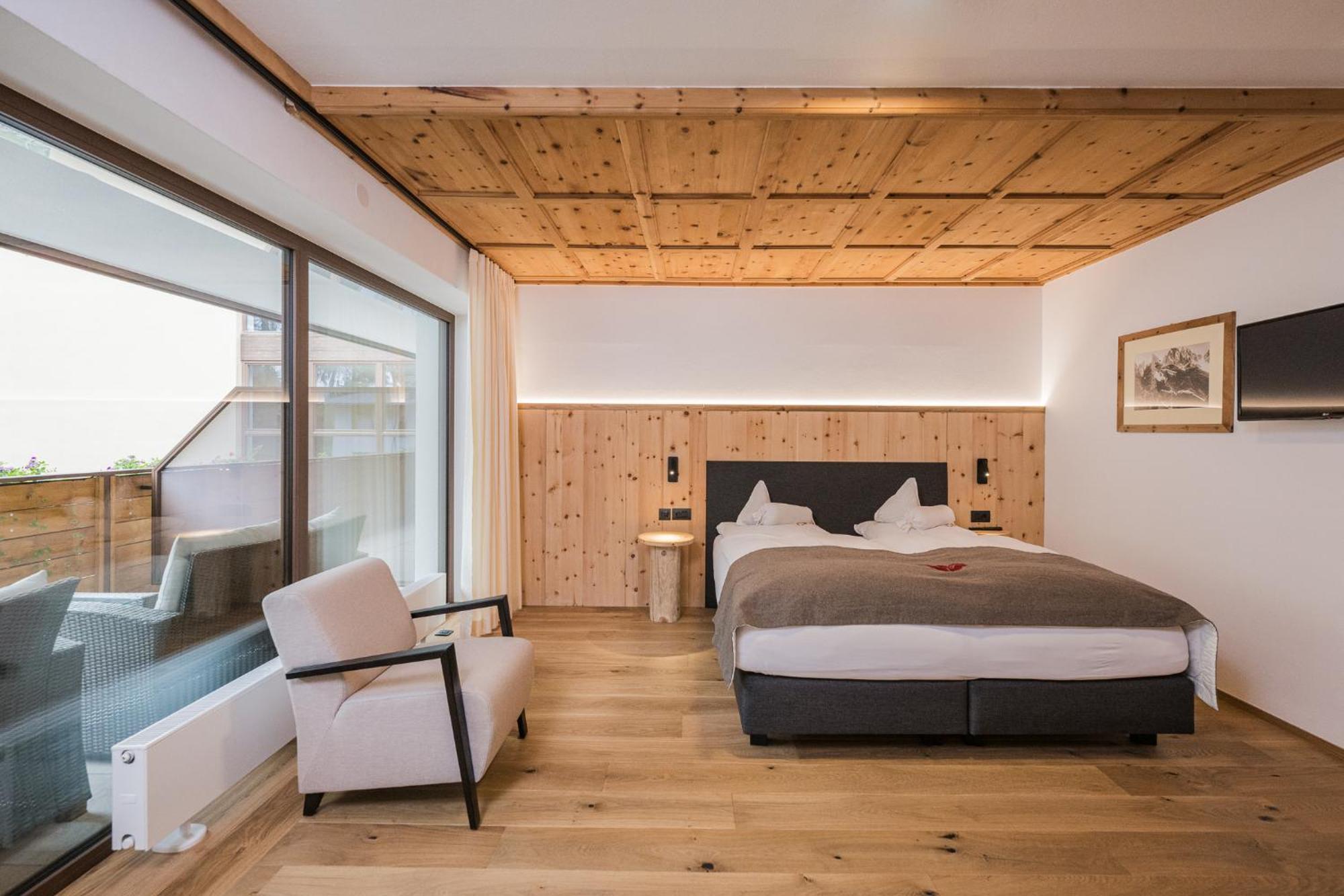 Alpenwellnesshotel St. Veit Sexten Extérieur photo