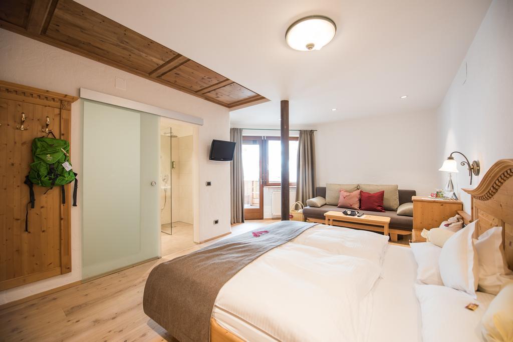 Alpenwellnesshotel St. Veit Sexten Extérieur photo