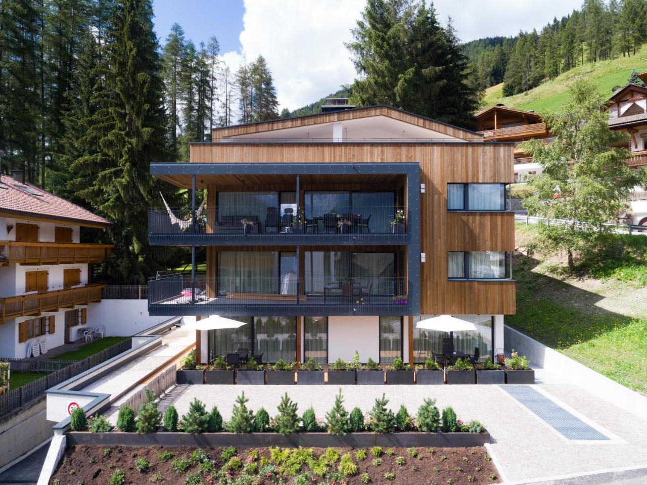 Alpenwellnesshotel St. Veit Sexten Extérieur photo