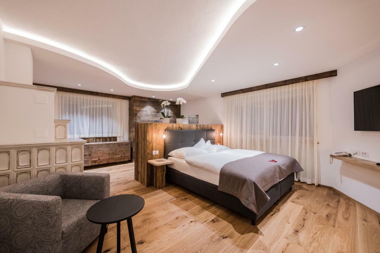 Alpenwellnesshotel St. Veit Sexten Extérieur photo