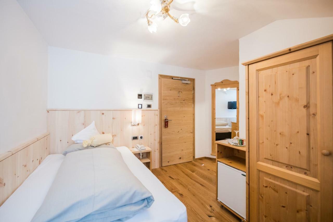 Alpenwellnesshotel St. Veit Sexten Extérieur photo