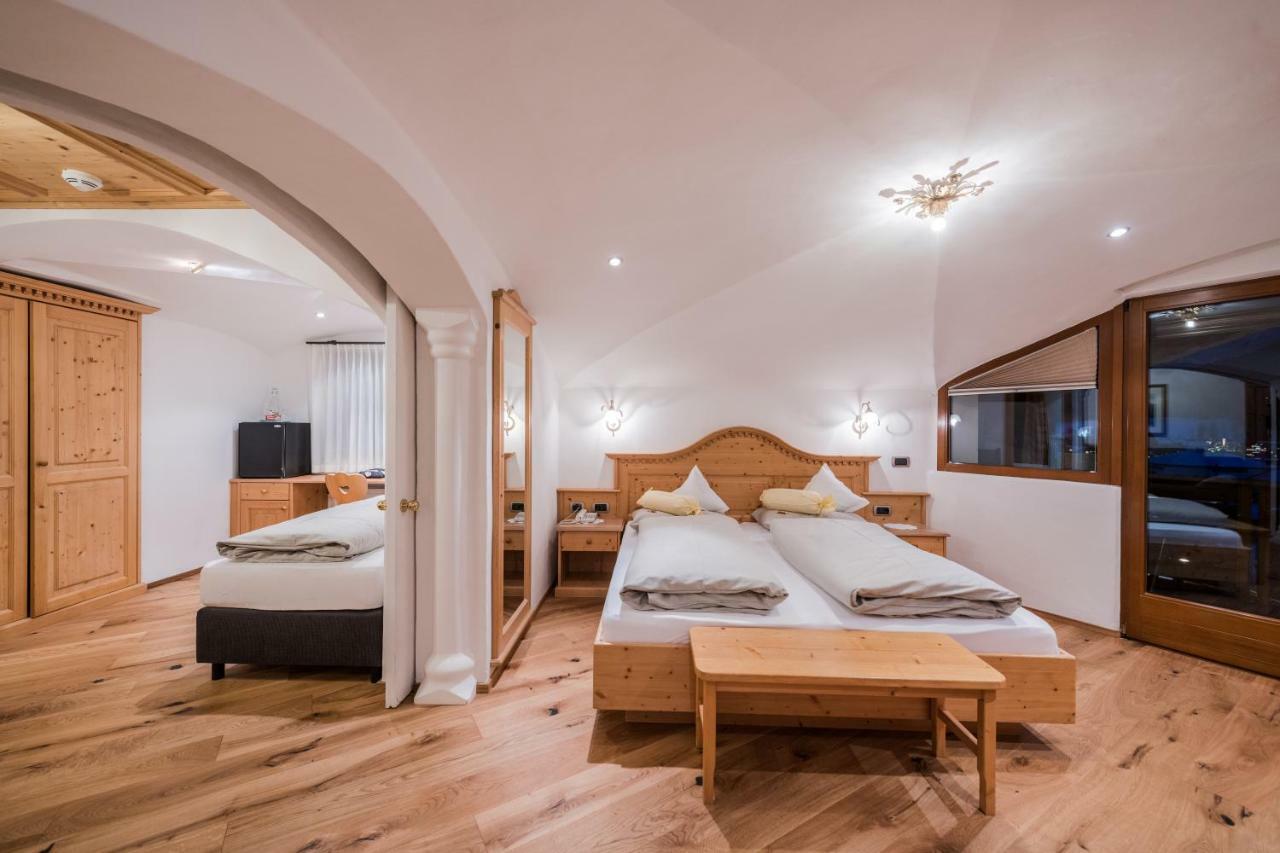 Alpenwellnesshotel St. Veit Sexten Extérieur photo
