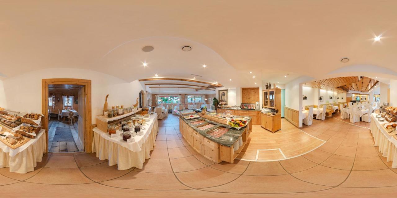 Alpenwellnesshotel St. Veit Sexten Extérieur photo